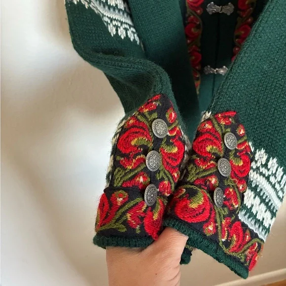 Vintage Nordstrikk Wool Knit Sweater with Pewter Clasps Womens size Large - Picture 5 of 7